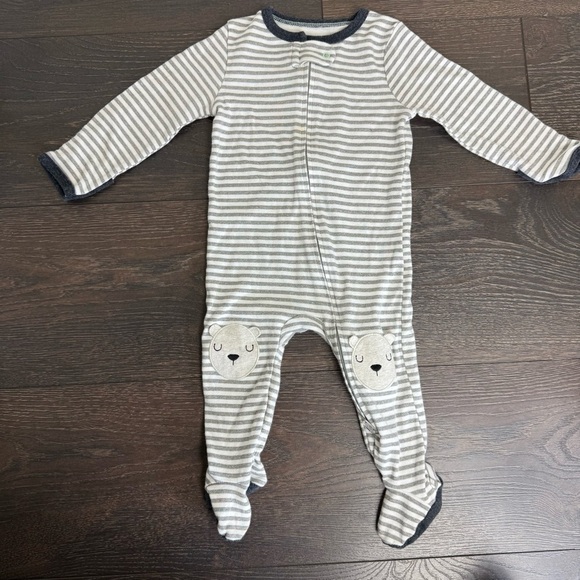 Baby Onesies and Sweater Bundle - Picture 3 of 14